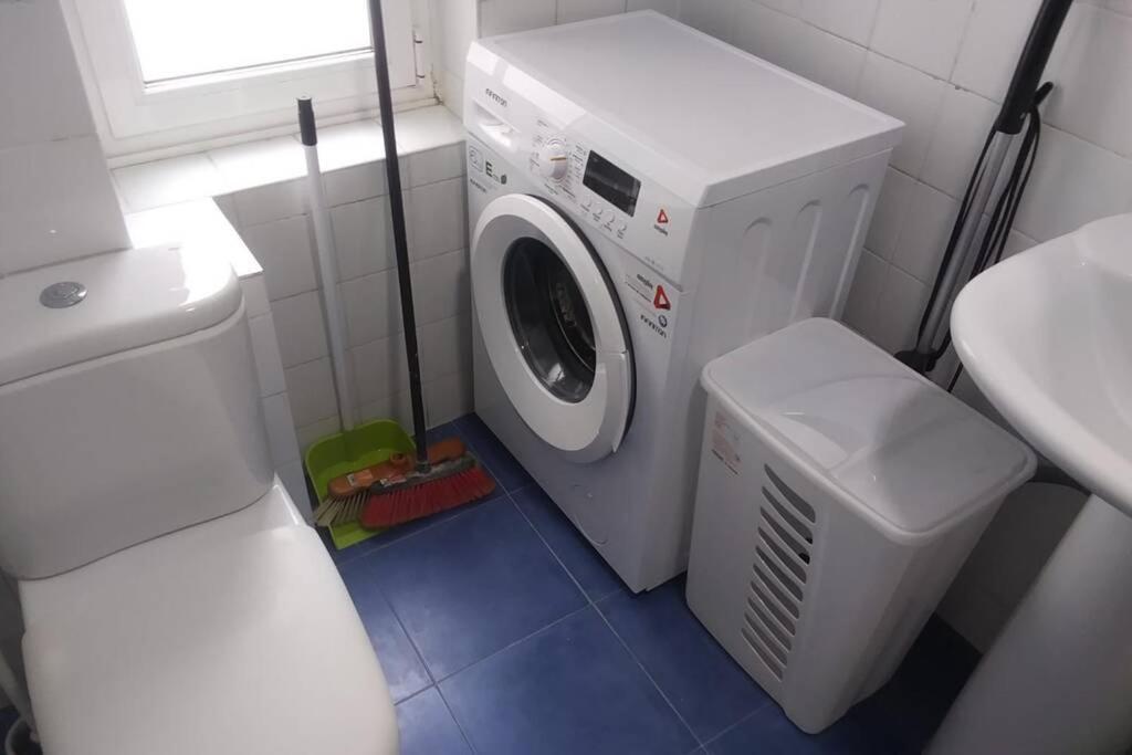 Appartement Apartamento Alejo à Gijón Extérieur photo